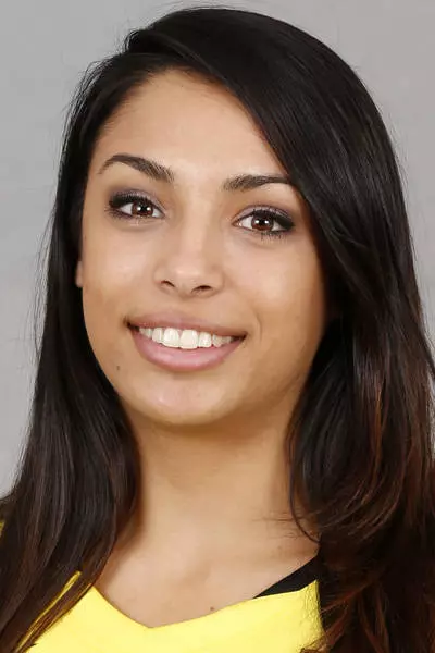 Marie Berthuel Mug Headshot 14-15