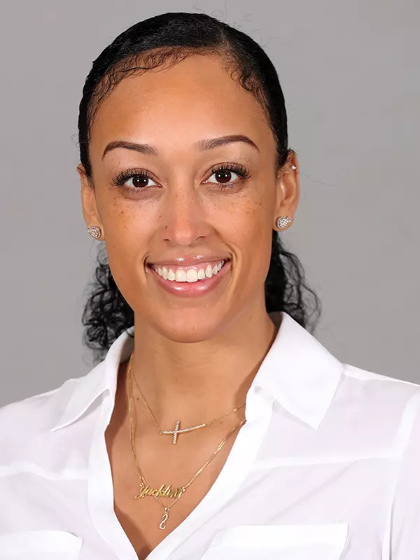 Jackie Nared Headshot Mug 2017-18