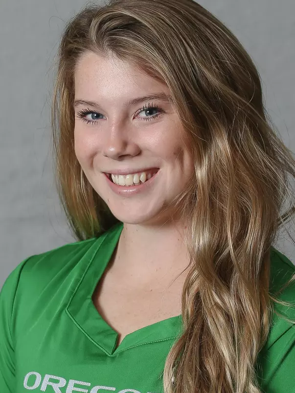 Allison Brown Headshot