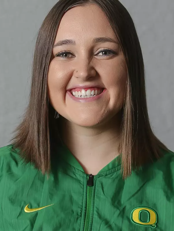 Maddie Clark Head Shot