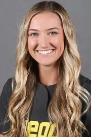 Haley Cruse Headshot