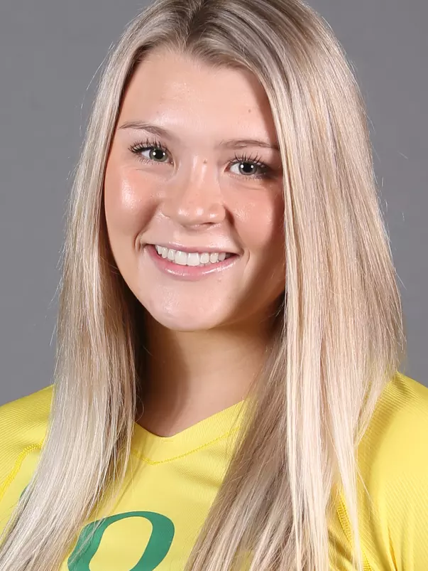 Annie Stadthaus_Headshot