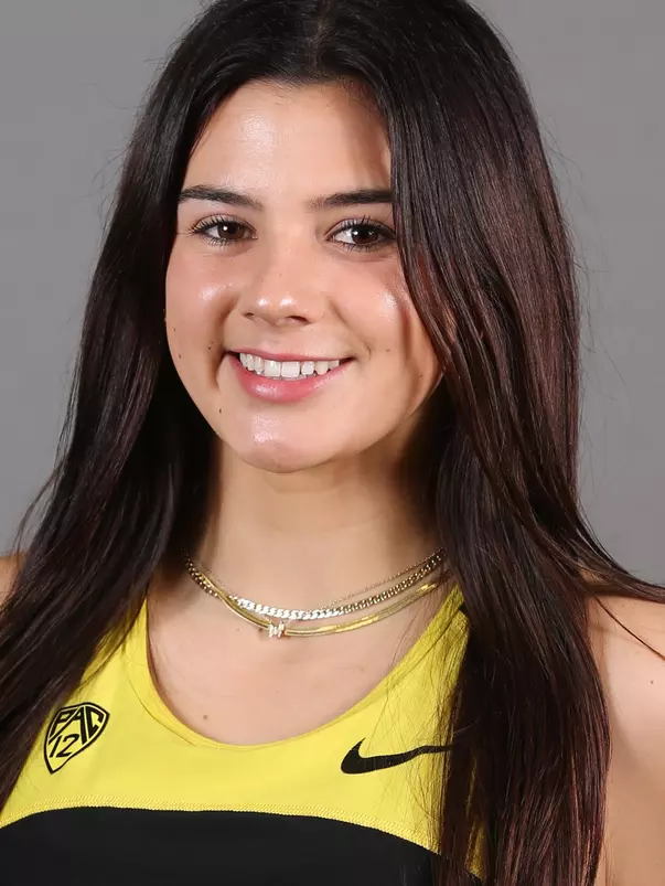 Mia Lopez Headshot_2021