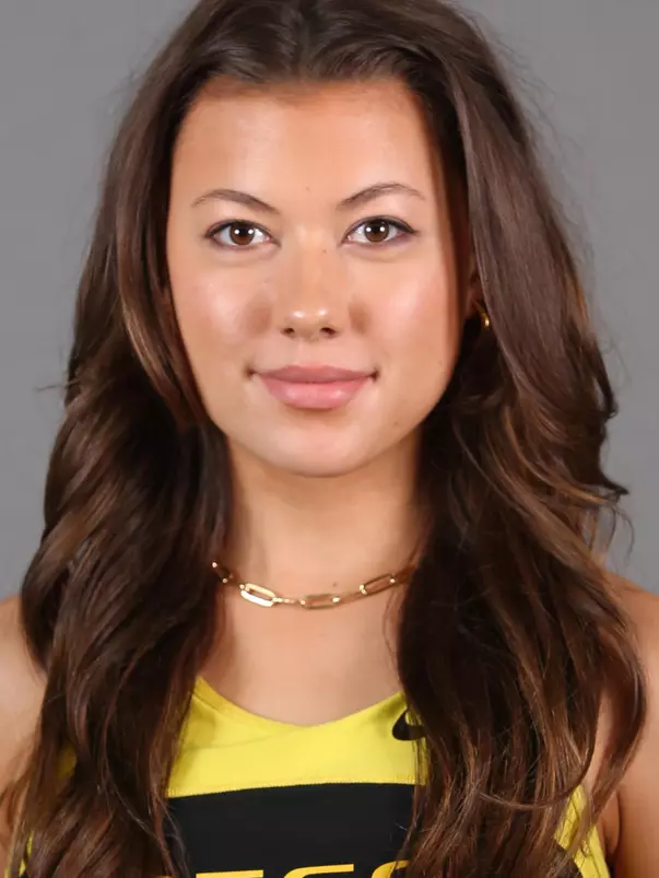 Dahlia McAllister Headshot_2021