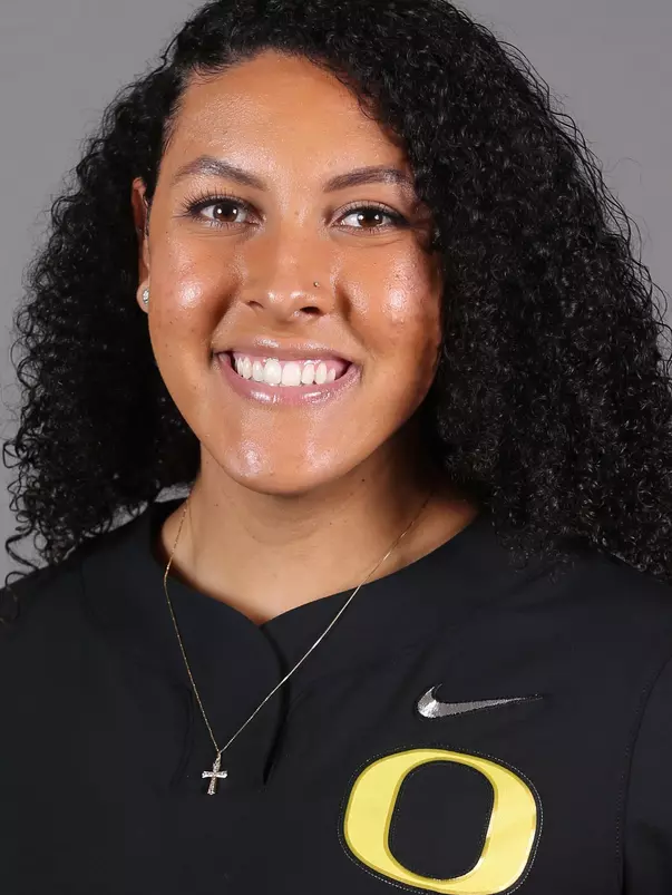 Samaria Diaz Headshot_2021