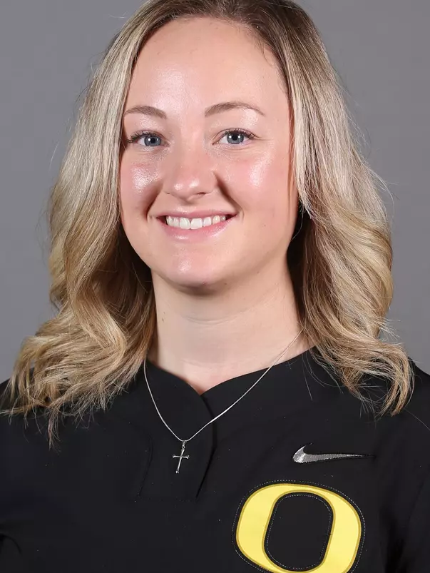 Maddie Hopper Headshot_2021