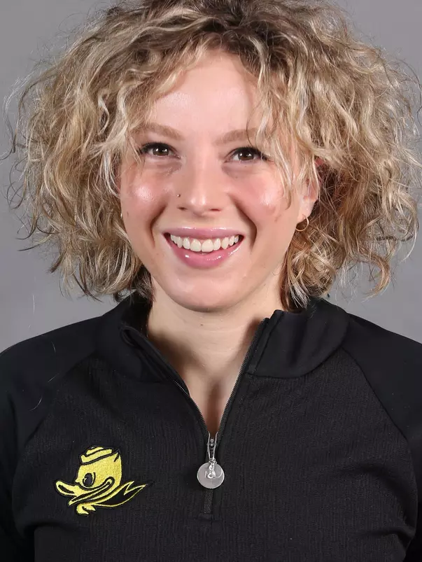 Kenzie Obrochta Headshot_2021