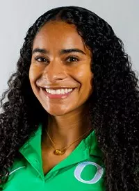 Acro Headshot - Zoe Williams