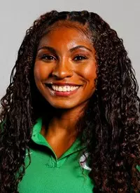 Acro headshot - Alexis Lindsey