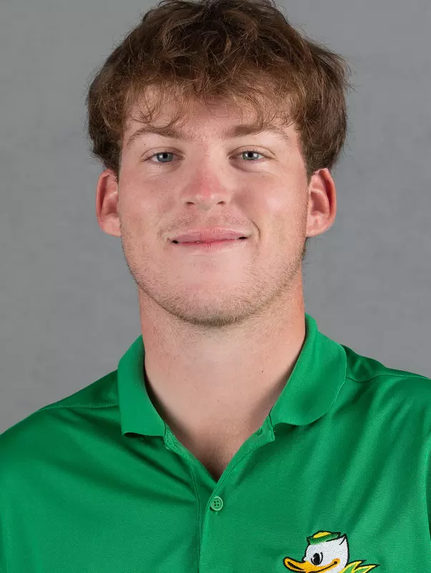 The Oregon Ducks take on the Boise State Broncos at Papé Field in Eugene, Oregon on September 4, 2022 (Eric Evans Photography)