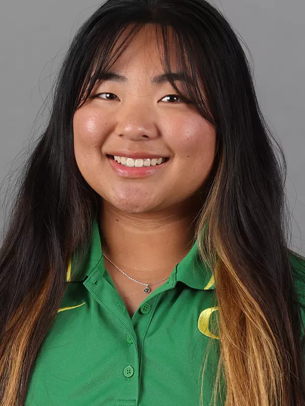 TsuruKaren_Headshot2023