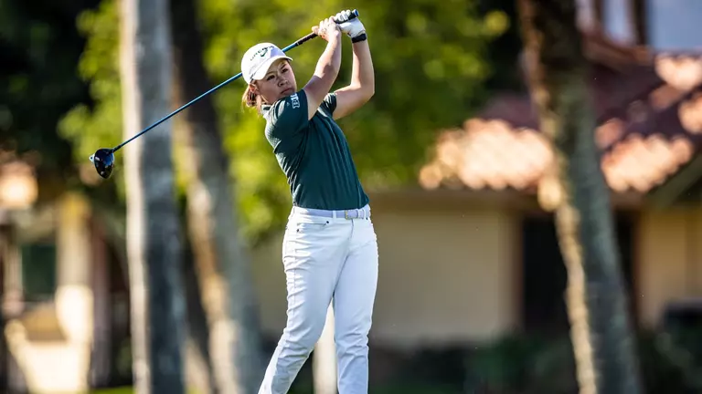 An Leads Ducks To Top-Five Finish