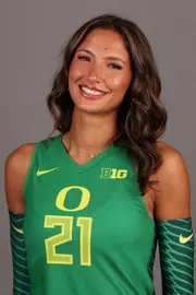 21 Marlena Gracia