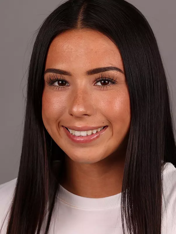 Lauren Kenny