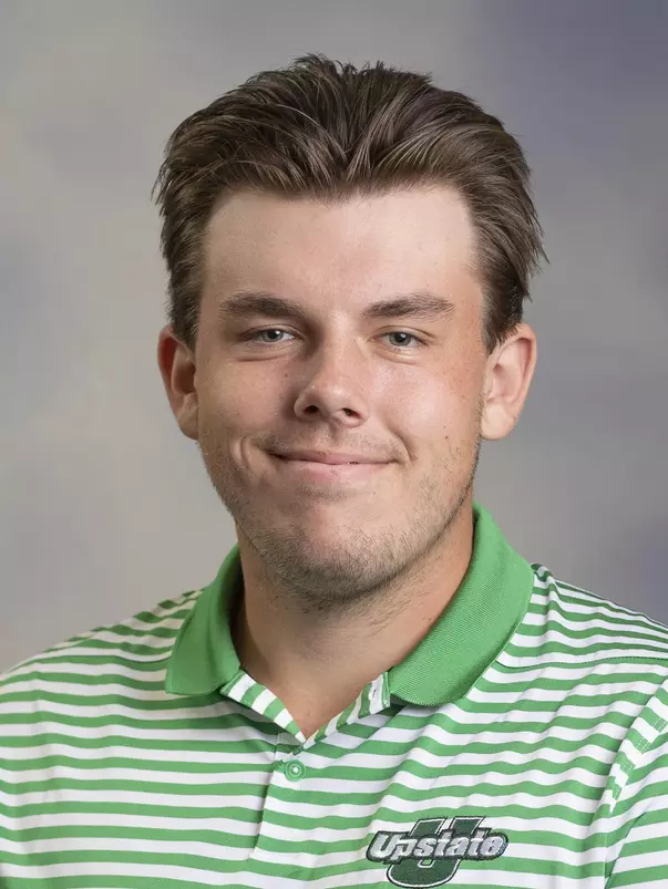 Womens & Mens Golf 2019
Action head shots team
