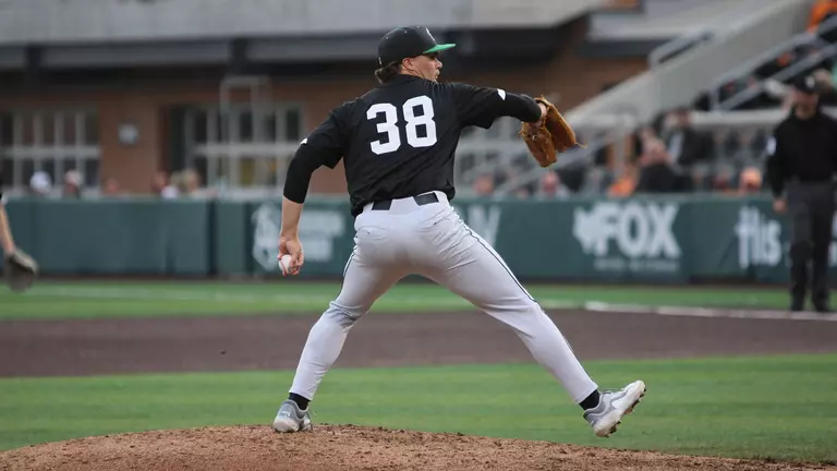 Jack Gibson 4th Inn. vs. Tennessee 2026 - EH