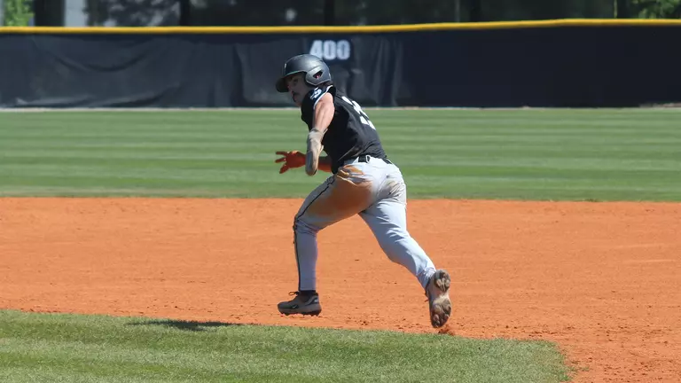 Gage Griggs Baserunning vs. Presbyterian Gm 3 2026 - RF