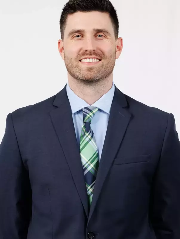 Riley McGillan