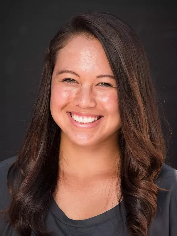 Angela Kulokov 2017 headshot