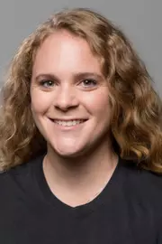 Jordyn Alves 2017 Headshot
