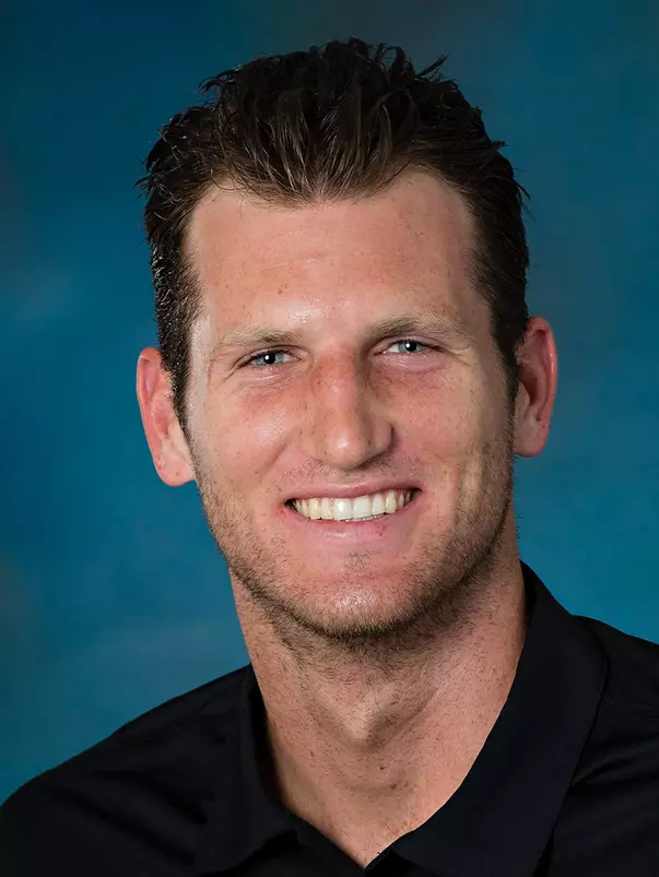 McQuin Baron mug 2017