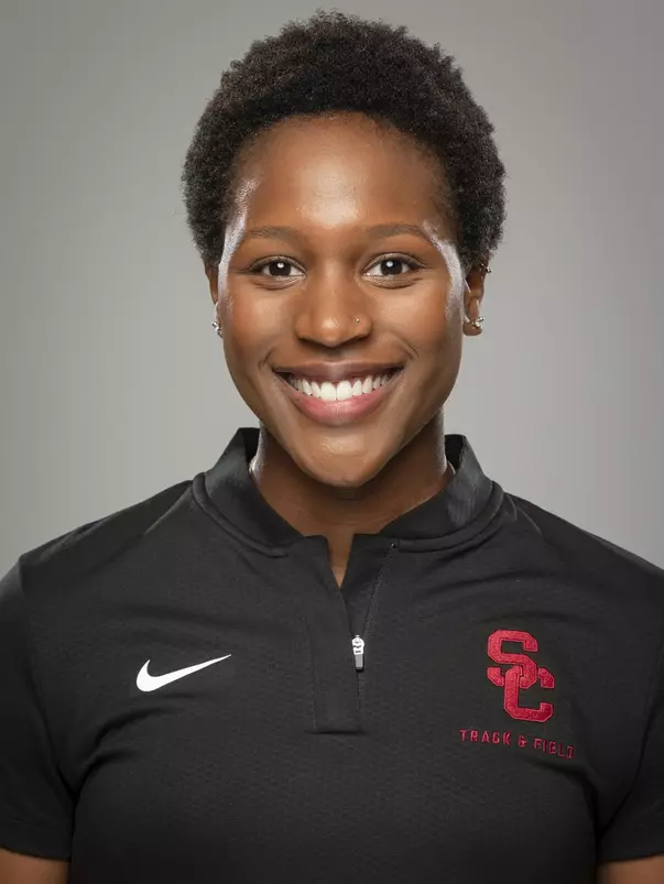 Kyra Constantine Headshot