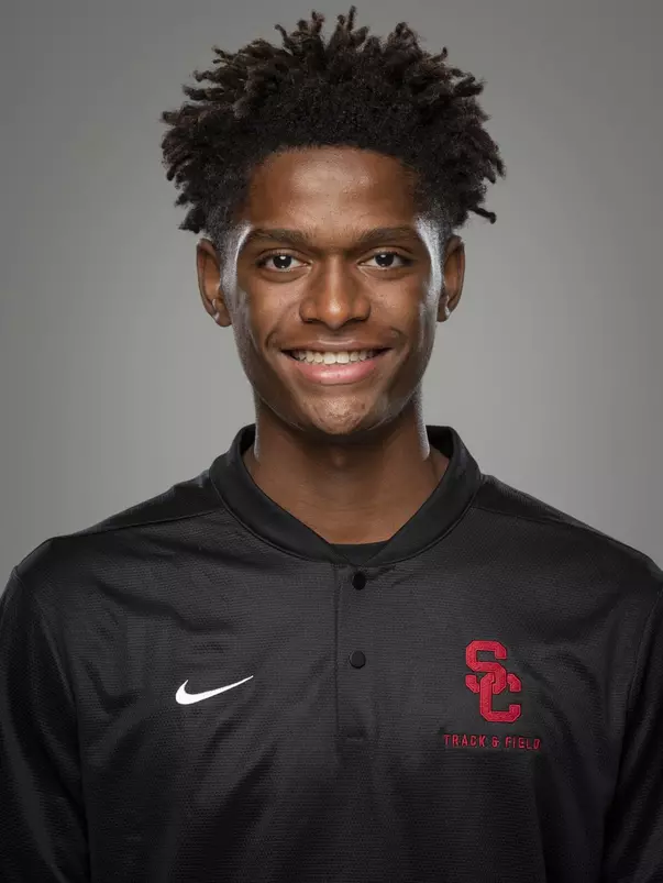 Talin Lewis Headshot