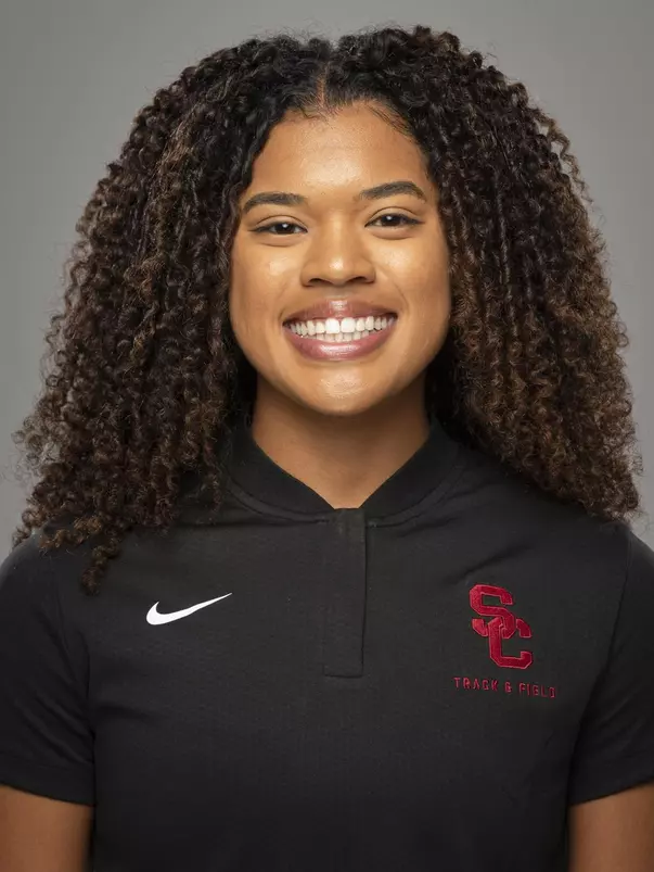 Kayla Richardson Headshot