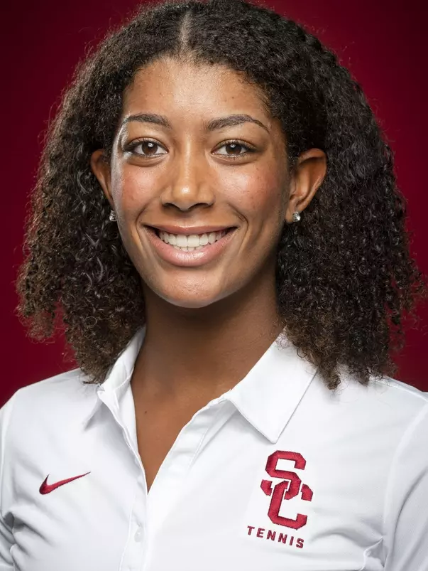 Salma Ewing headshot