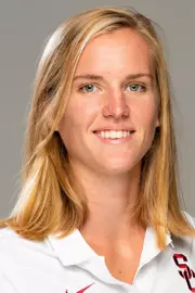 Dori Bene headshot