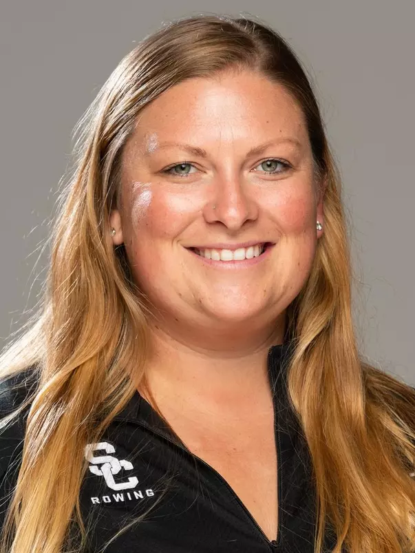 Megan Biging headshot