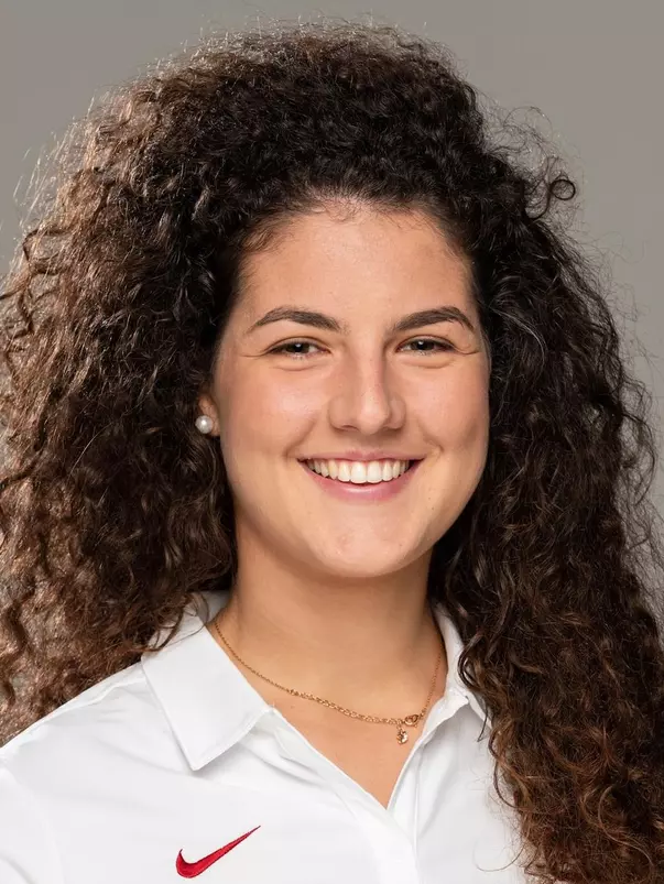 Claudia Cabula headshot