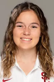 Maddy Engelsman headshot