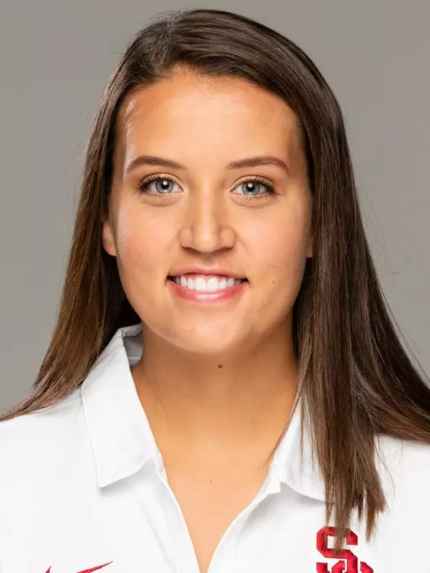 Taylor Richardson headshot