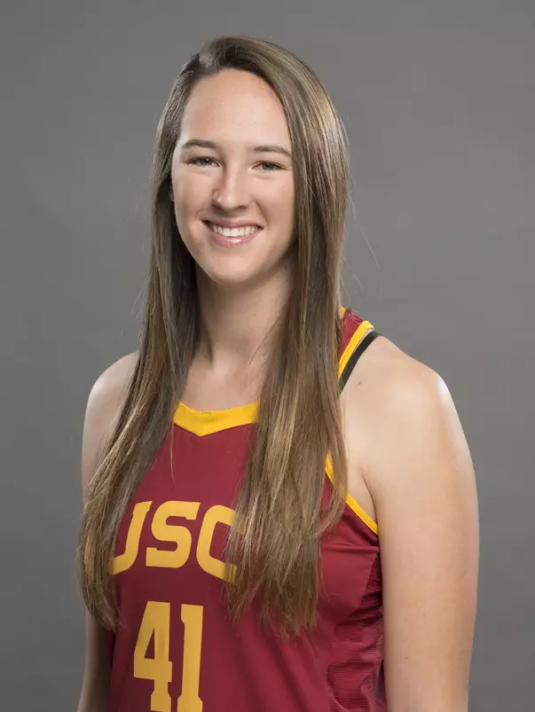 USC Beach Volleyball 2018 Photo Day
