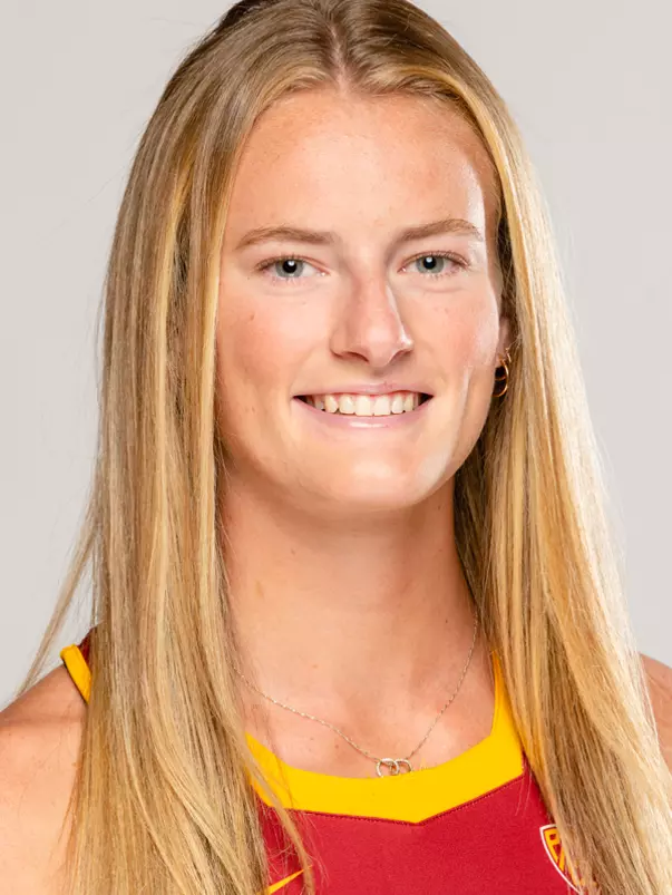 Mollie Ebertin headshot