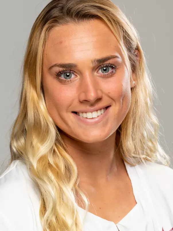 Kelsey Huff headshot