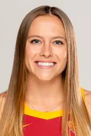Laurel Kujan headshot