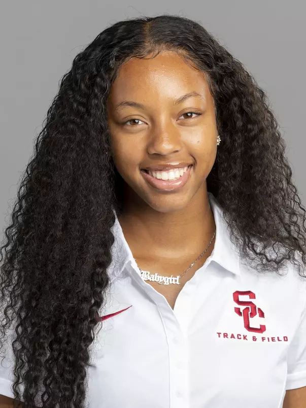 Jatana Folston Headshot