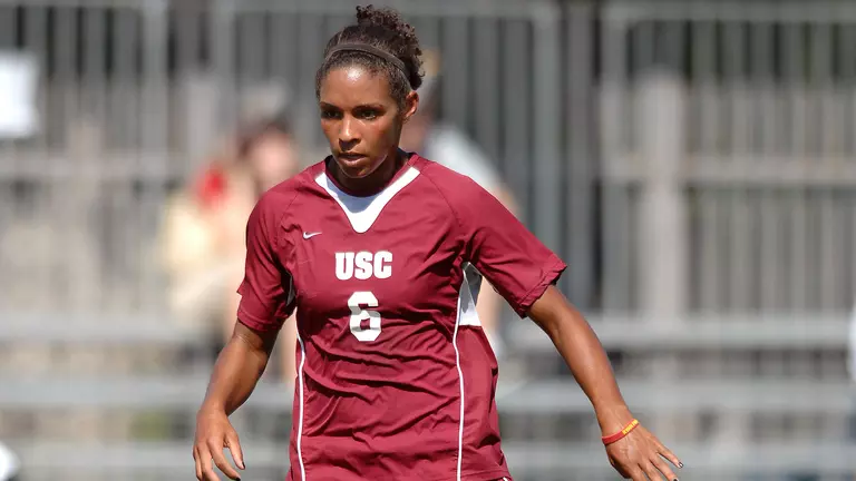 Lauren Brown - USC Trojans Soccer