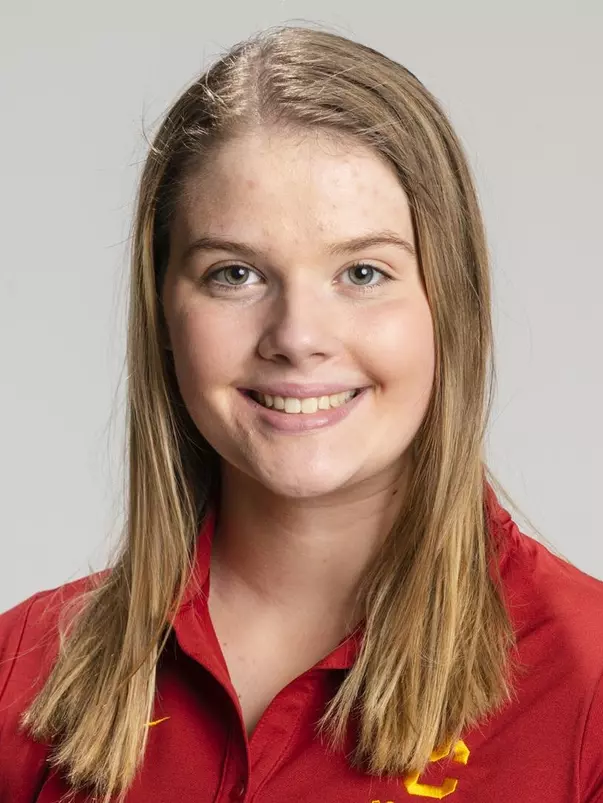 Mia Parrish headshot