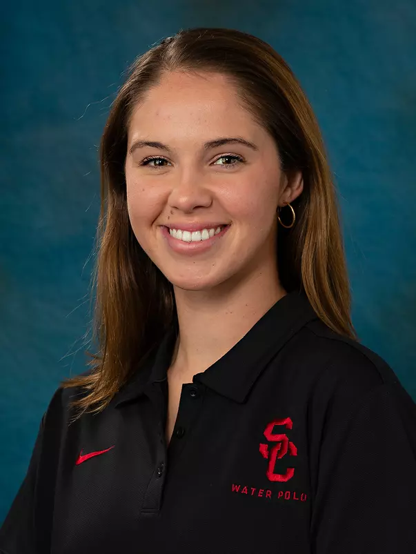 Avrey Larson 2020 head shot