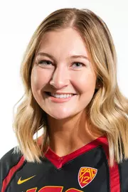 2020 Beach Volleyball Molly Davis freshman