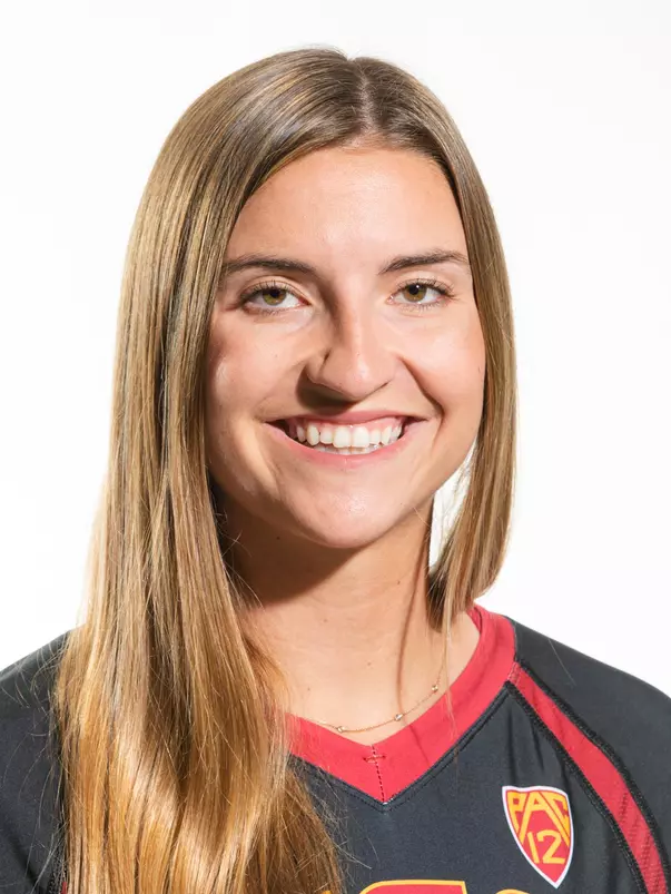 2020 Beach Volleyball Haley Hallgren junior