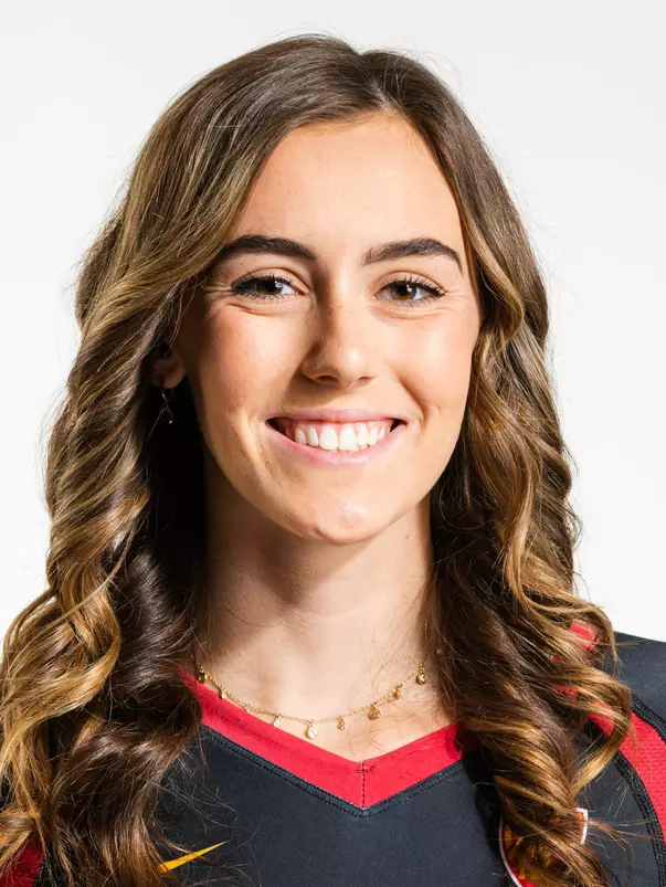 2020 Beach Volleyball Karina Myszkowski sophomore