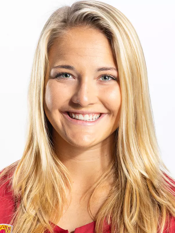 Erin Bakes 2020 head shot