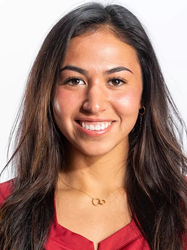 Izzy McMahon 2020 head shot