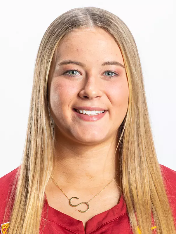 Savannah Sweitzer 2020 head shot