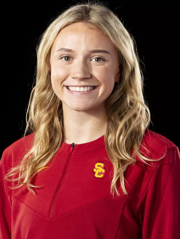 Hanna Henderson USC Swim