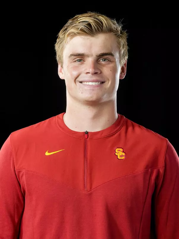 Max Saunders USC Swim